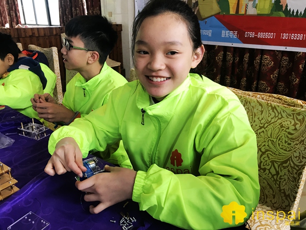 韶关妈妈给正在参加夏令营的女儿的一封信，来自英思派夏令营的Aoms的分享